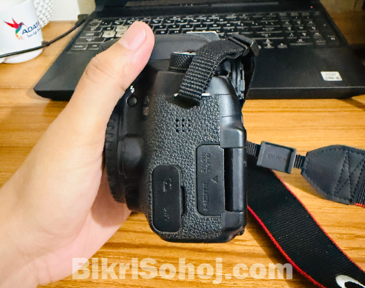 Canon 760D + 18-135mm STM lens ( Master lens)